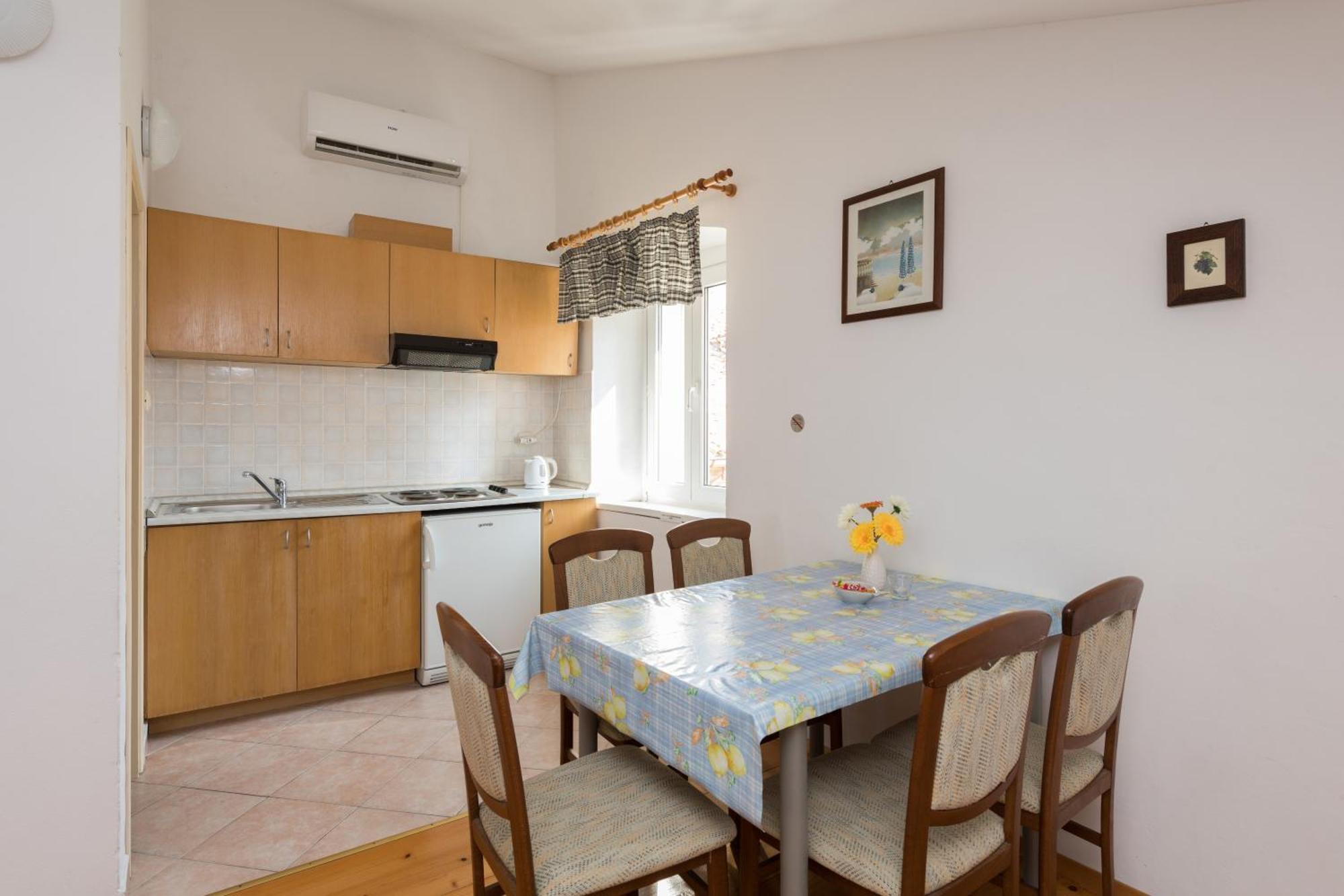 Apartments Mirakul Mali Lošinj Rum bild