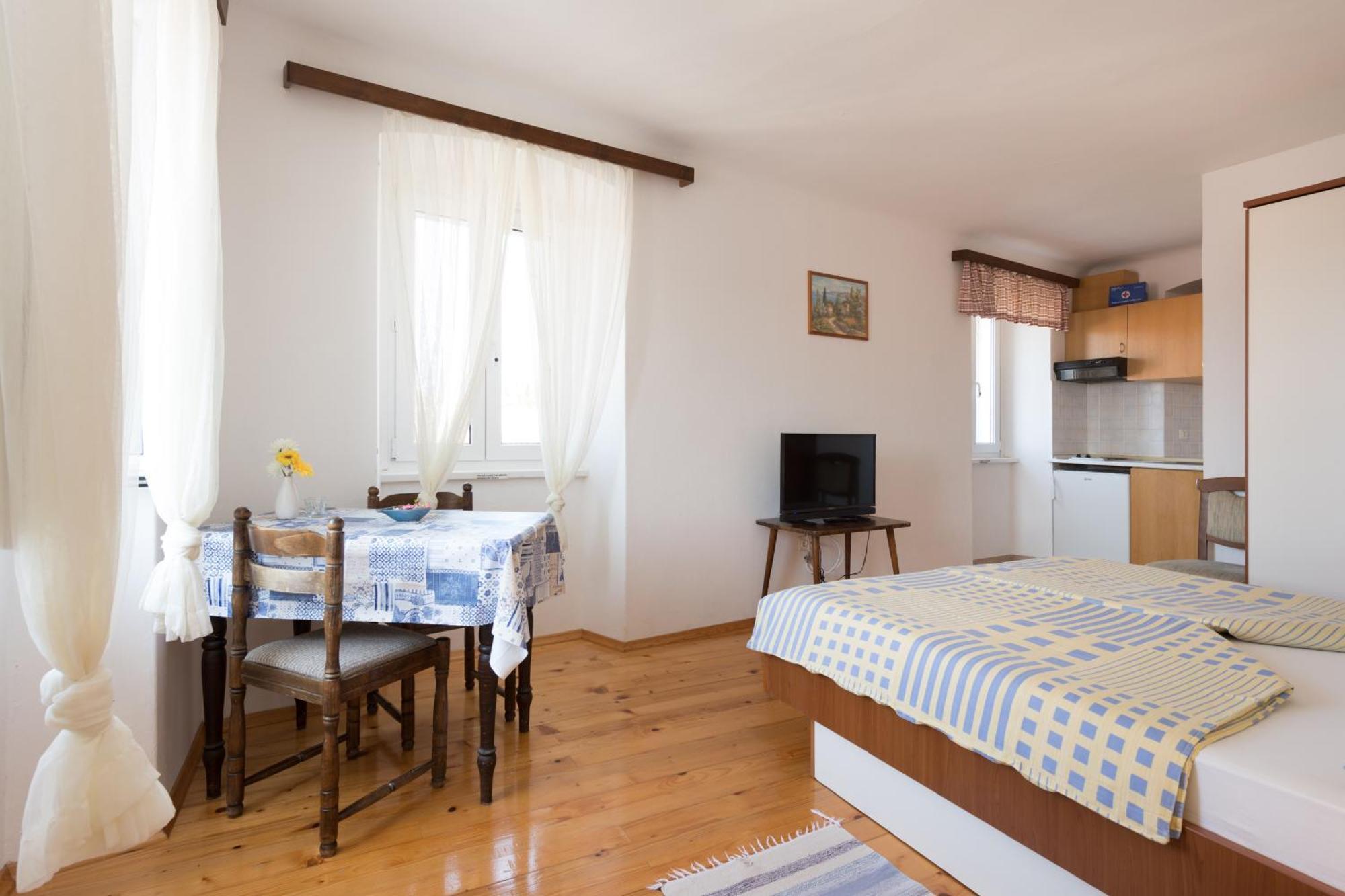 Apartments Mirakul Mali Lošinj Rum bild