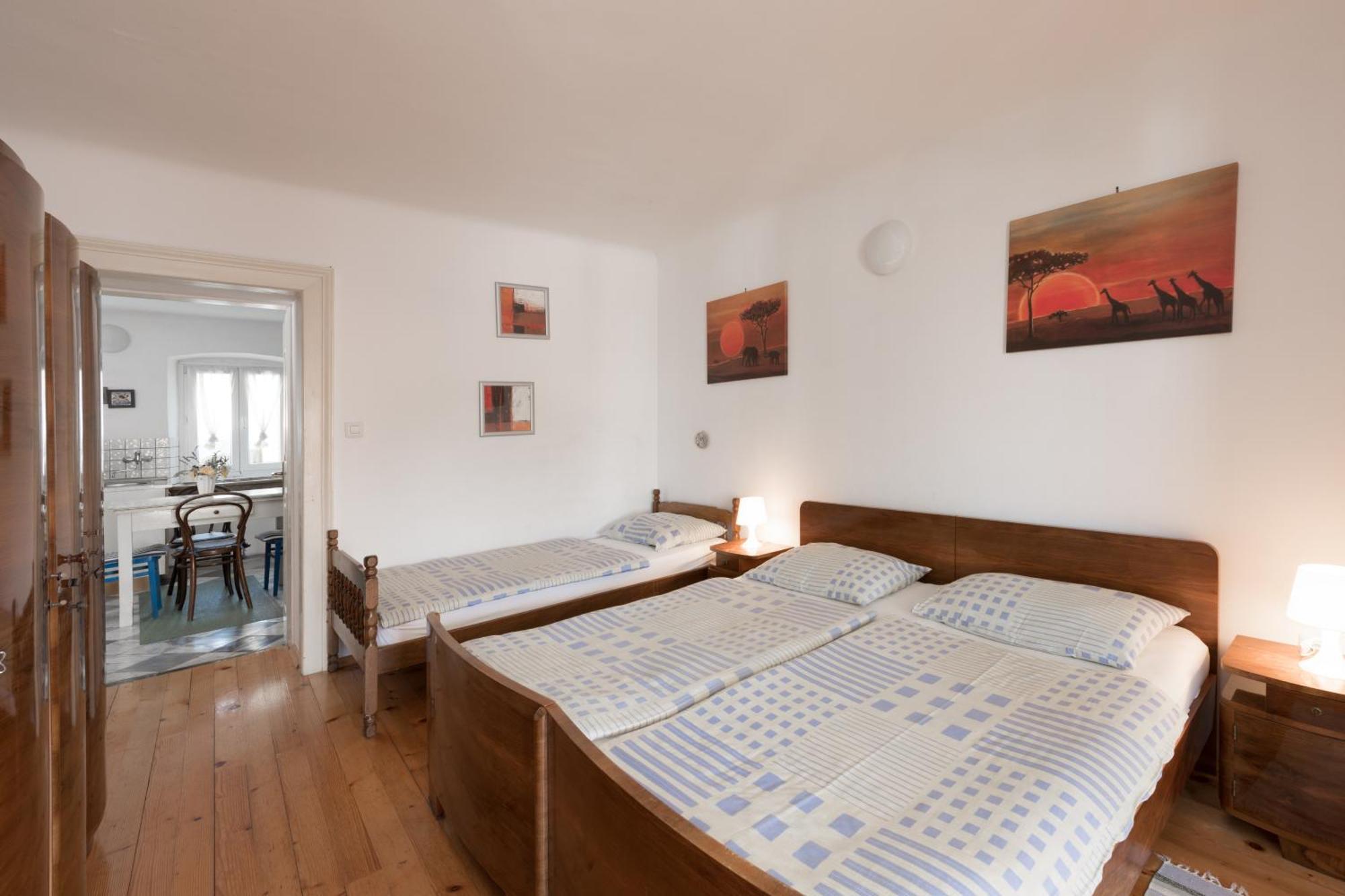 Apartments Mirakul Mali Lošinj Rum bild