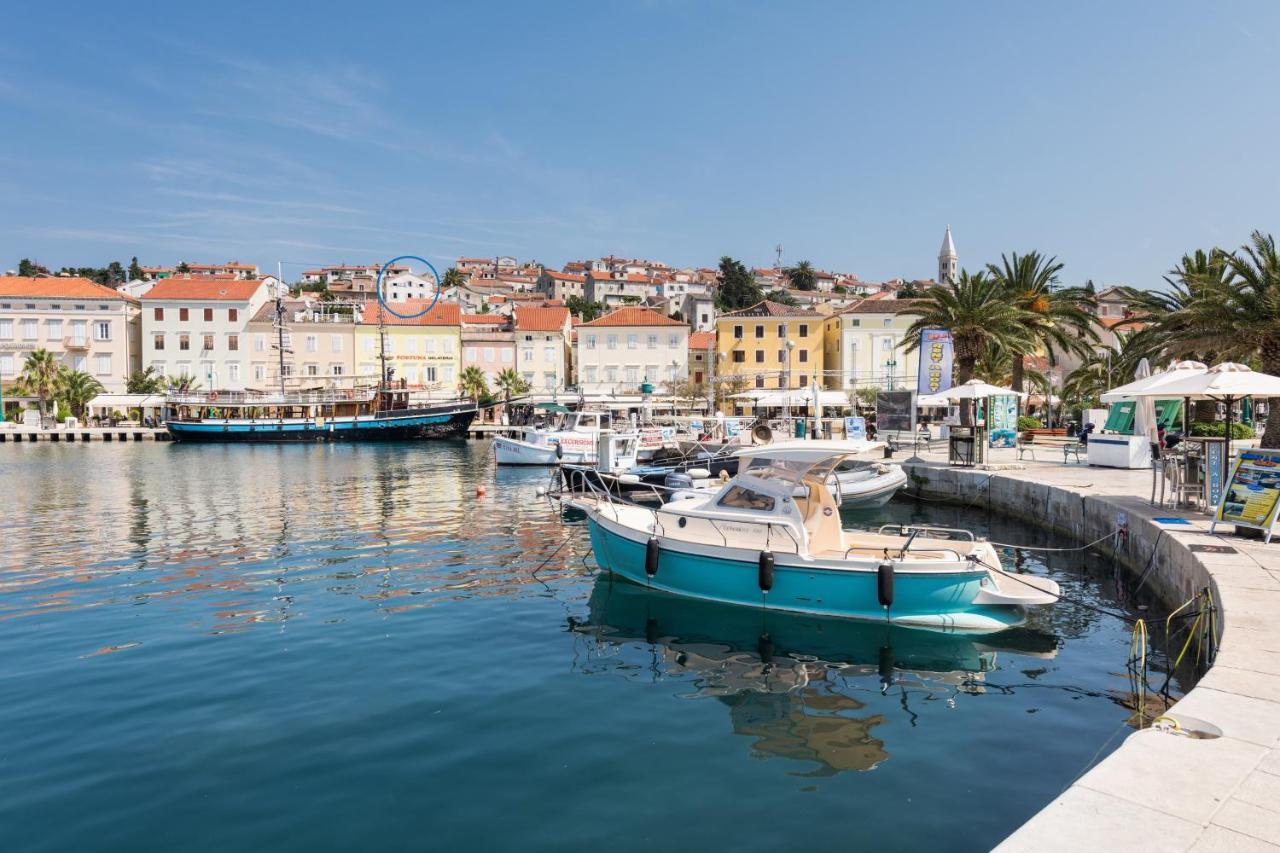 Apartments Mirakul Mali Lošinj Exteriör bild